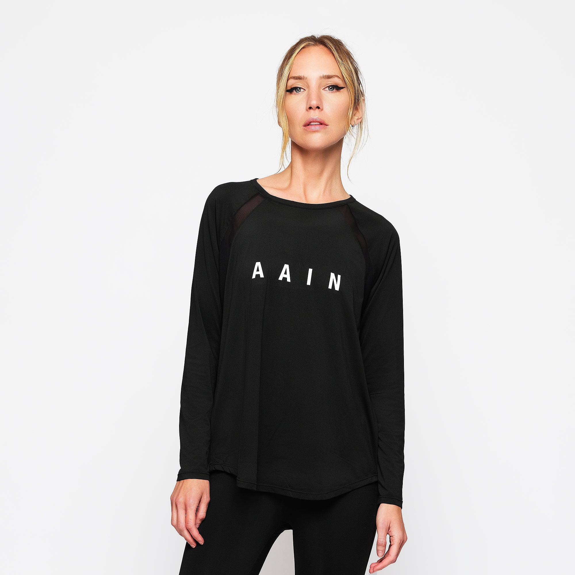 LAURA  T-SHIRT