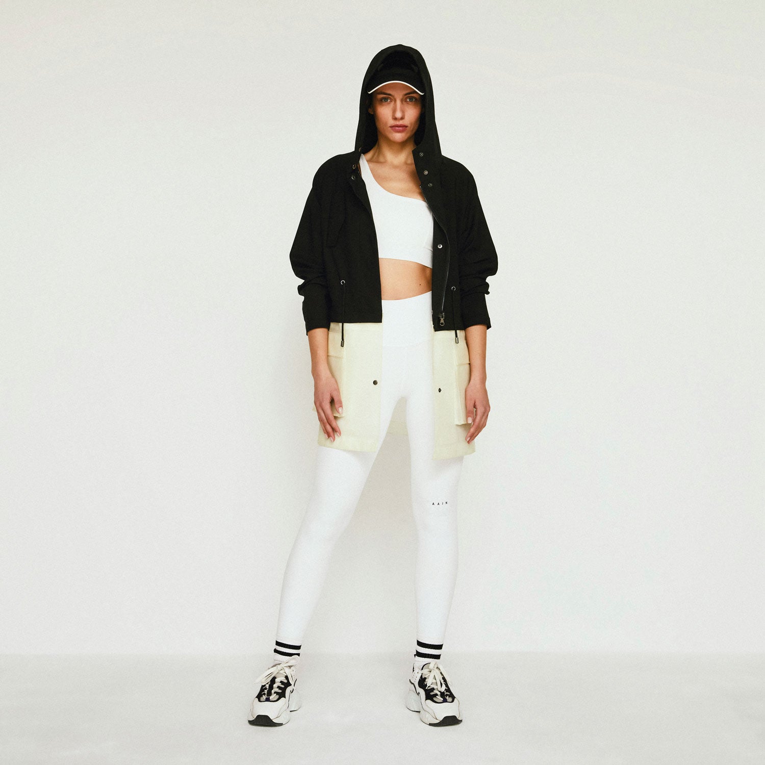 ALEX WHITE TOP
