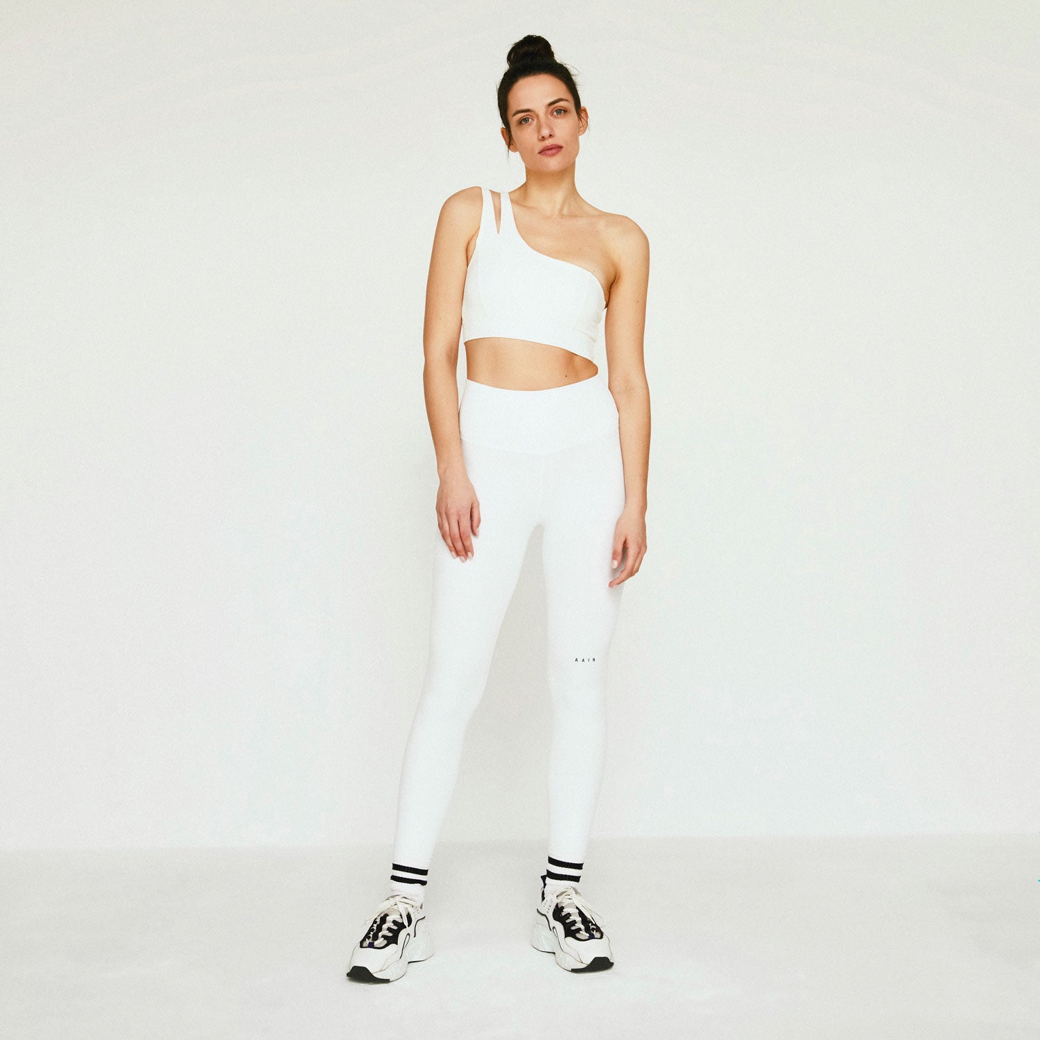 ALEX WHITE TOP