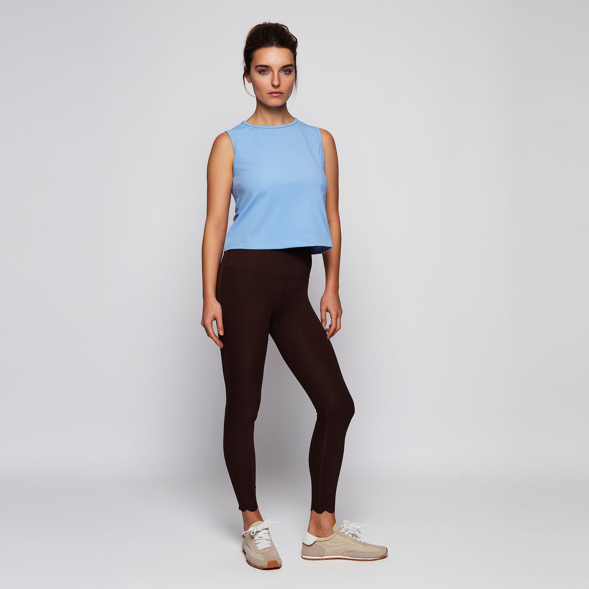 NAI BLUE T-SHIRT — detalle | BLOOM | AAIN Active