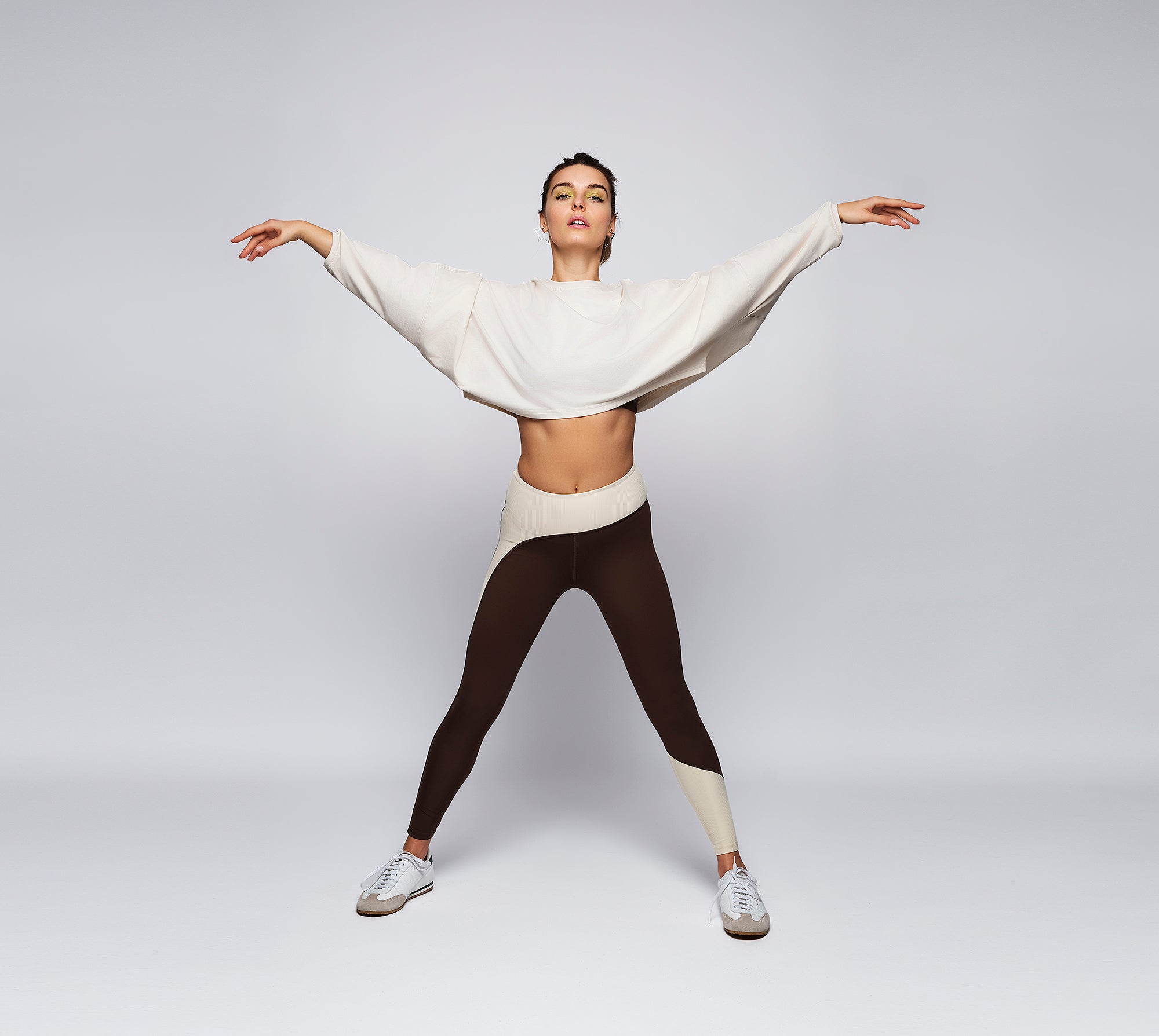 NORA T-SHIRT — detalle | BLOOM | AAIN Active